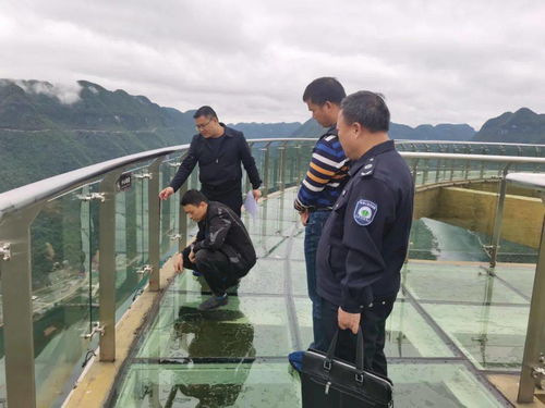 部門聯(lián)動,齊抓共管旅游景區(qū)安全防范工作 河池市開展 五一 期間全市旅游景區(qū)安全防范工作專項聯(lián)合督導檢查行動